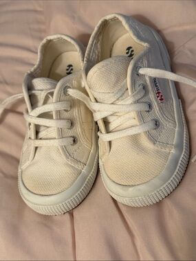 Superga Kids Cream Canvas Lace-Up Sneakers